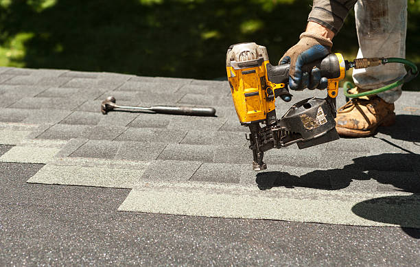 Roof Gutter Cleaning in Bloomington, IL